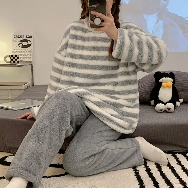 Stripe jacquard flannel girls' pajamas round neck pullover coral velvet pajamas women's thickened warm and lovely home clothes