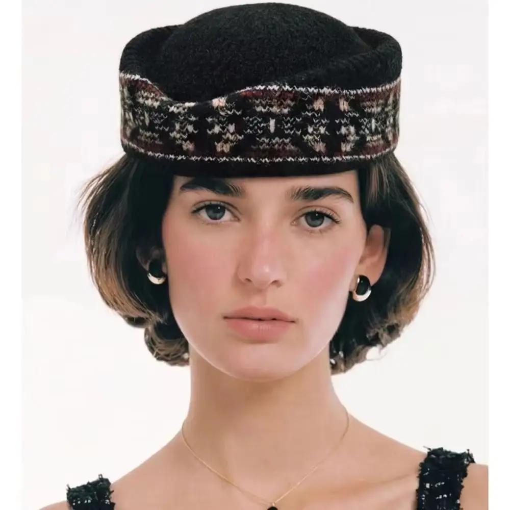 French Style Fair Isle Pattern Pillbox Hat Jacquard Elegant Knitted Beret Hat Dome Air Hostess Medicine Box Hat Live Show
