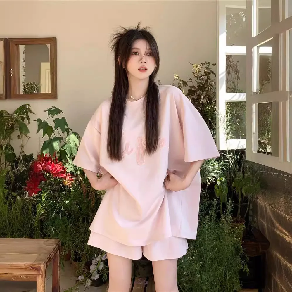 

Korean Versatile Sports Suit Women's Summer Loose Lazy Style Casual Short-sleeved T-shirt Shorts Fashion Two-piece Set Trendy