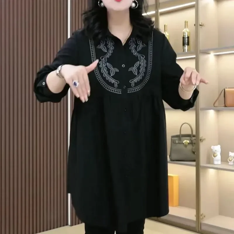 

Autumn and Winter Women's New Spliced pullover Round Neck Heavy Industry Embroidery Mid-length Slim Long-sleeved T-shirt Top