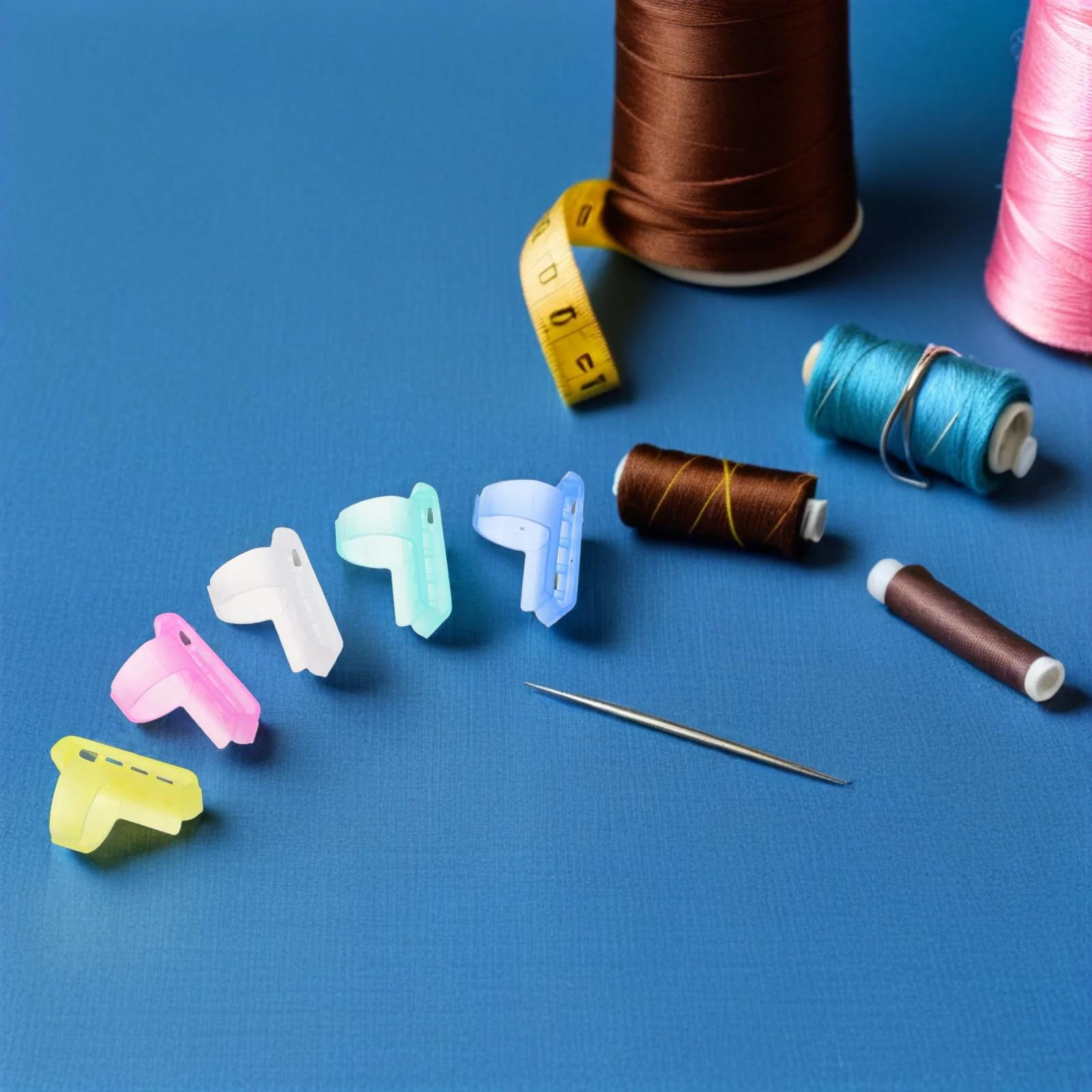 

20Pcs Plastic Yarn Guide Rings Crochet Finger Thimbles Yarn Separators Finger Holders Knitting Crocheting DIY Craft Accessories