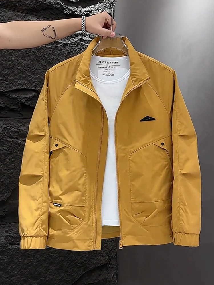 Faionable العصرية الرجال الوقوف طوق Jaet ربيع الخريف جديد Sle ملابس العمل الذكية غير رسمية ملابس خارجية النسخة الكورية يندبروف