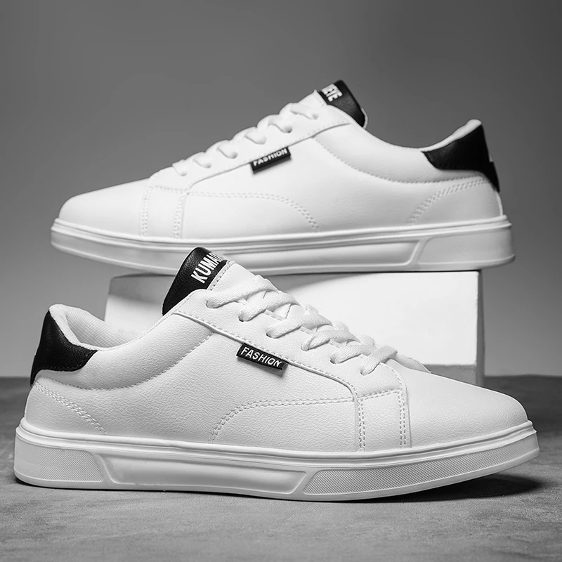 

New large-sized men's and women's casual sports shoes, breathable flat loafers for men, running shoes, white sneakers 36-45