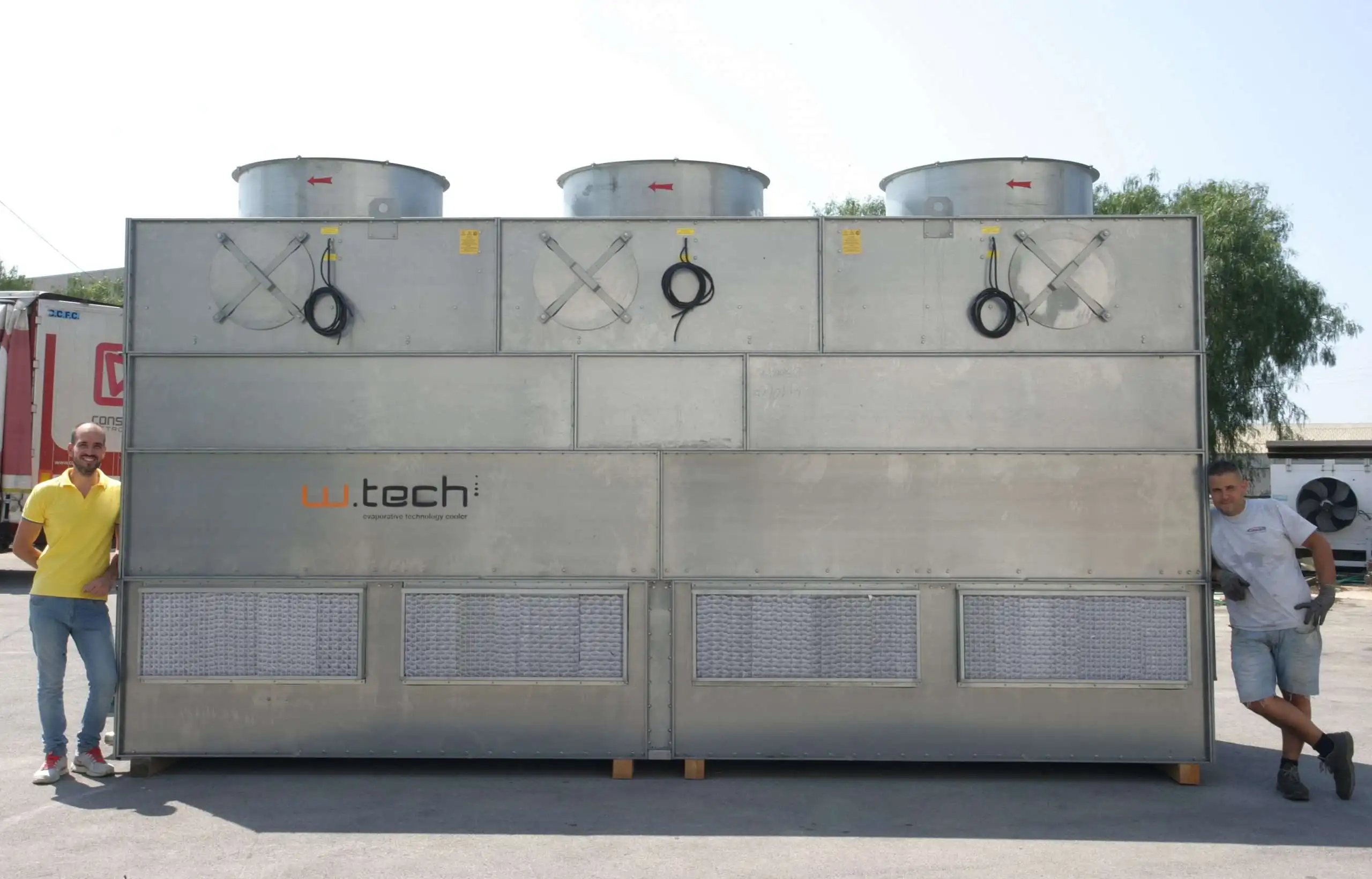 China BIngQuan Combined Flow Evaporative Condenser Superdyma Closed Cooling Tower for Energy Saving Pump Motor Restaurant