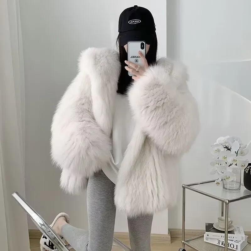 

Natural real fox fur hooded short women's coat Winter fashion warm coat Luxury real raccoon hooded jacket