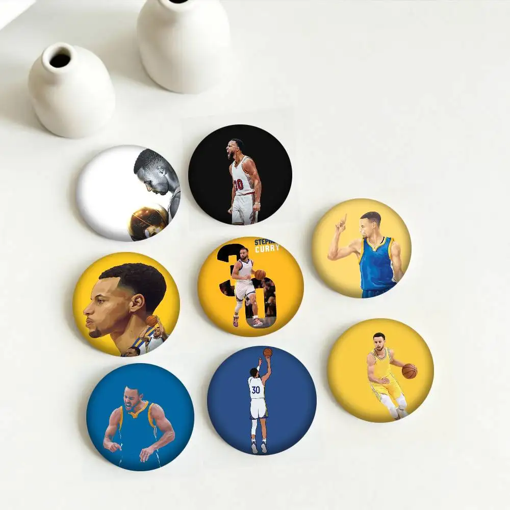 superstar basketball players Stephen Curry 25mm 32mm 44mm 58mm 75mm Brooches Badges Pins for Accessories Gift