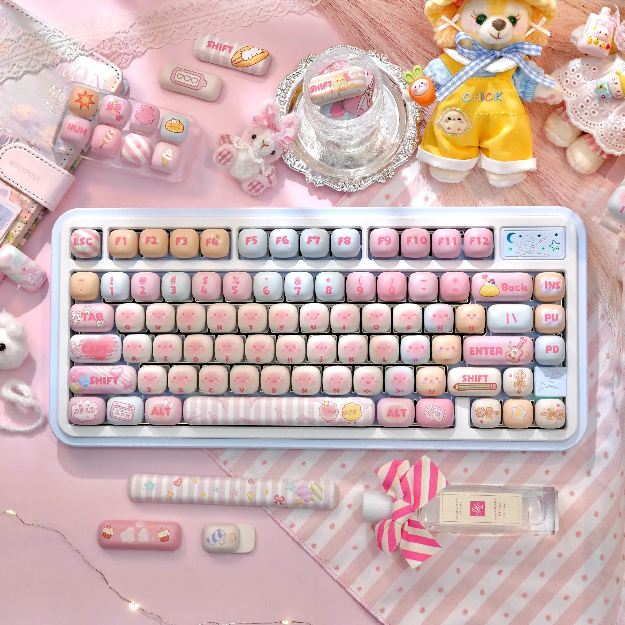 

New Pink MOG Profile Keycaps Bun-shaped Adorably Rounded PBT Sublimation Keycaps for MX Switches for Gaming Mechanical Keyboards