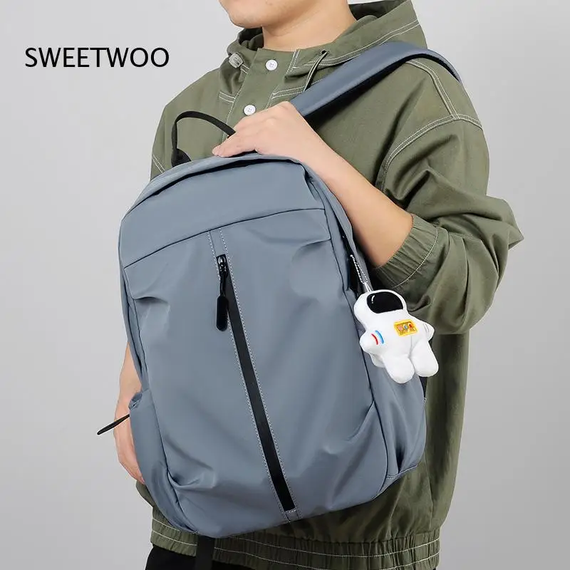 Solid-Tone Multi-Pocket Urban-Ready Casual Commute Laptop Daypack