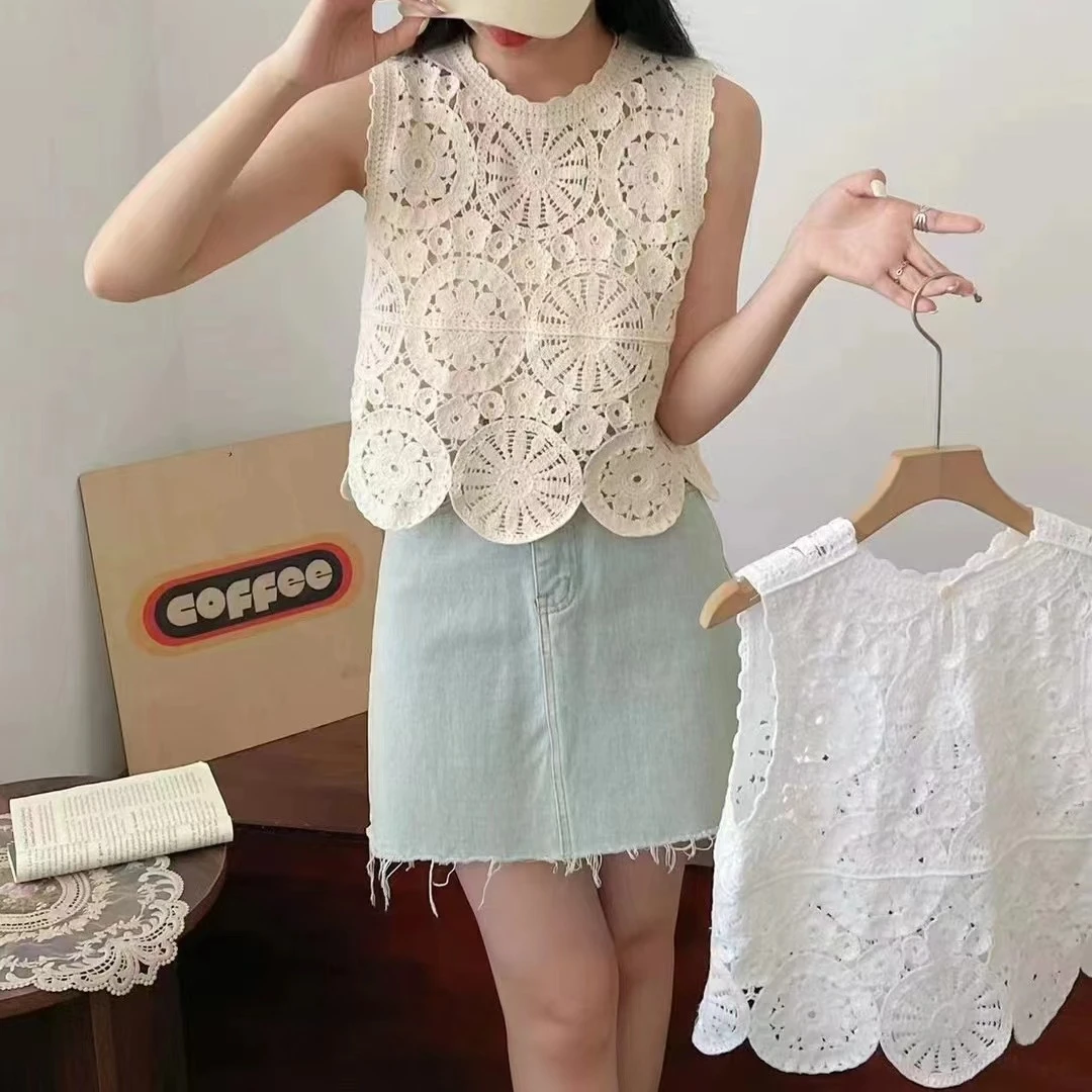 Hollow Out Crochet Summer Tank Top Women Sleeveless Lace Vest Korean Style Casual Holiday Beach Boho Beige White Top