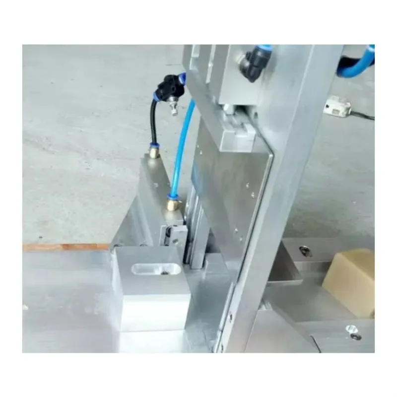 

Easy Operation China Pneumatic Strip bar Block Soap Automatic Wire Soap Cutter