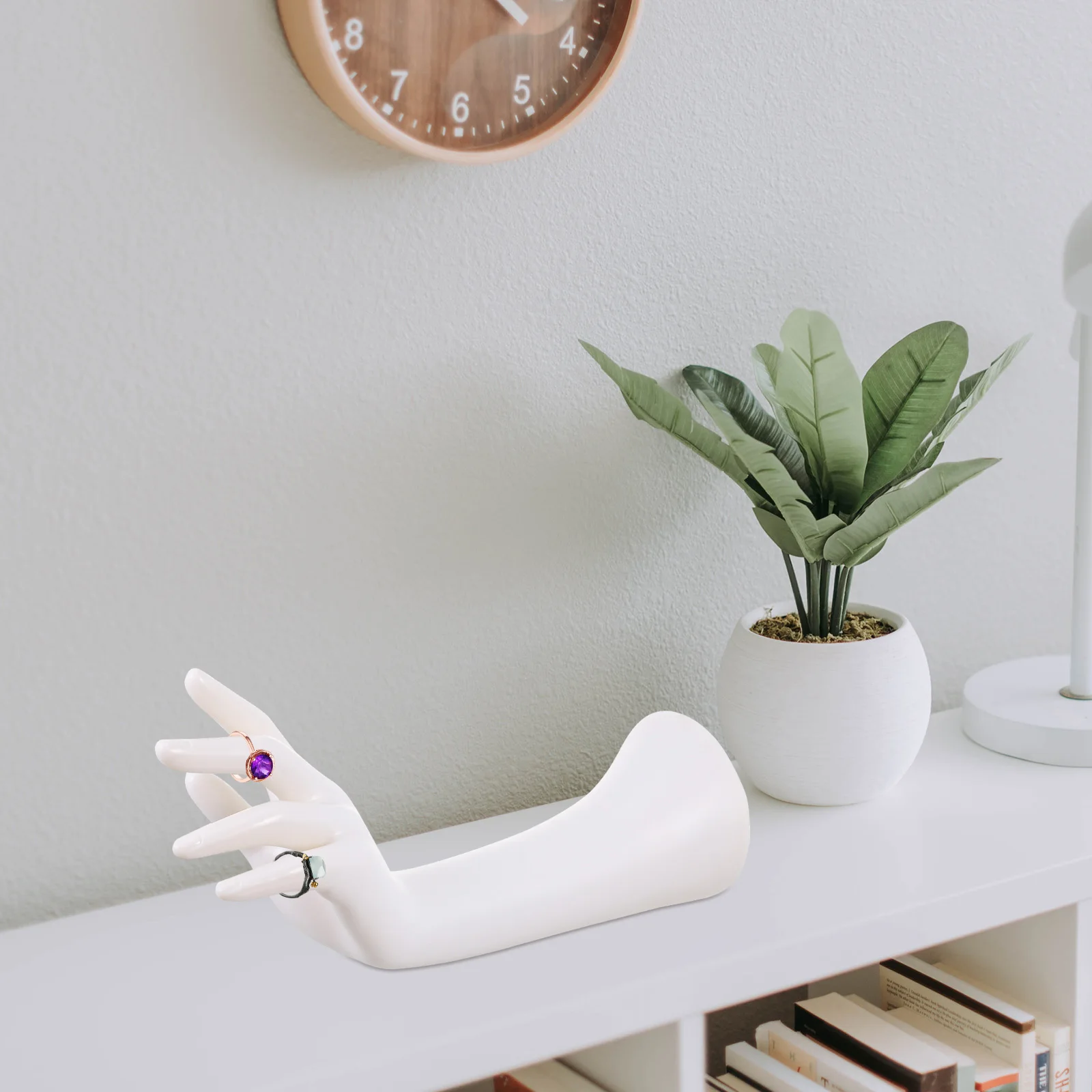 

Prosthetic Hands Display Rack Pe Durable Showing Holder Jewelry Display Stand Ring Bracelet Showing Rack Adornment Holder