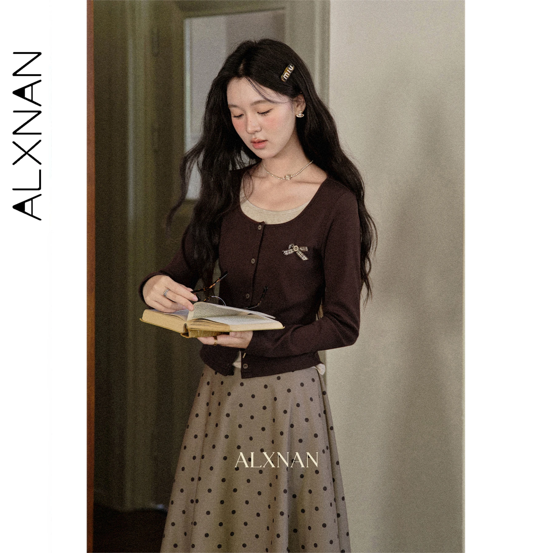 

ALXNAN Brown T-shirt Women's Long Sleeve Fake Two-piece Patchwork Cotton T-shirts 2025 Autumn Office Lady Slim-fit Tops L569137