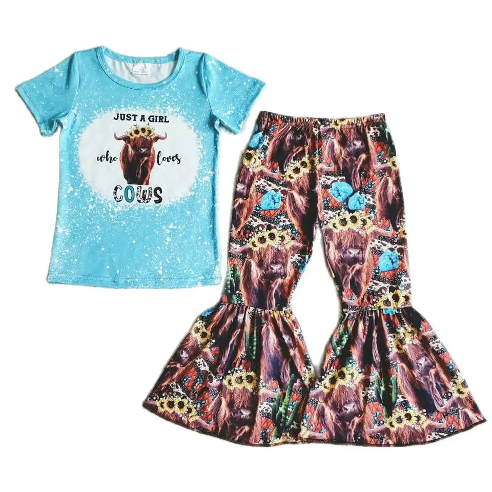 Girls' two-piece set cow head sunflower pattern short-sleeved top English alphabet flared pants children's suit