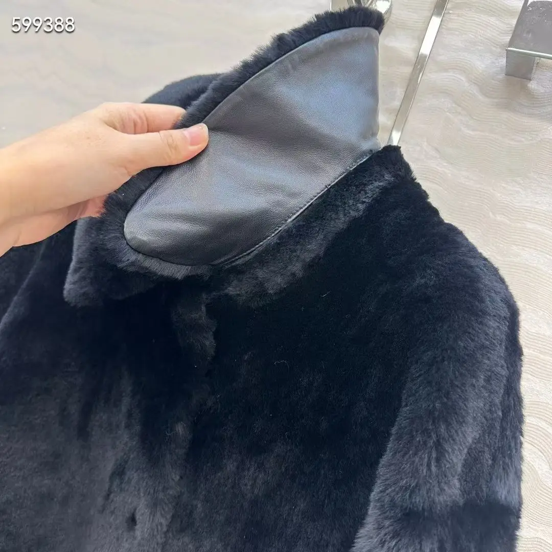 معطف مبطن بالفرو ذو الياقات القصيرة #5