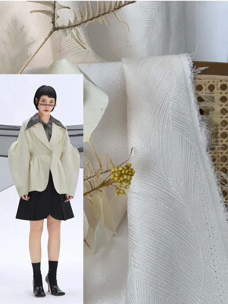

Vein Non Elastic Spring Autumn Jacquard Fabric for Coat Designer Fashion Cloth Apparel Diy Sewing By The Meter Material