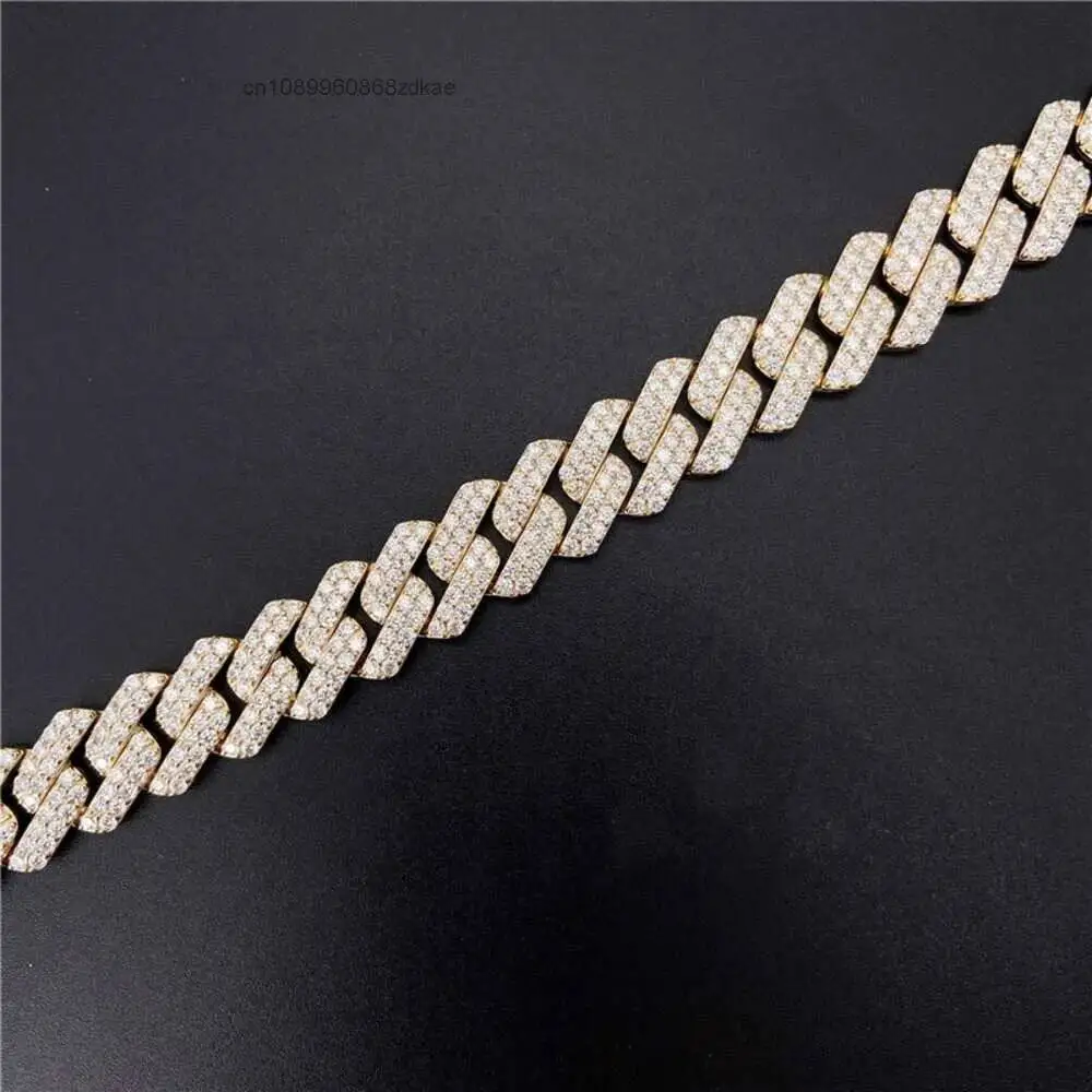 Luxury 10k Real Solid Gold Yellow Gold Iced Out Lab Diamonds Hip Hop Moissanite Mens Cuban Chain.