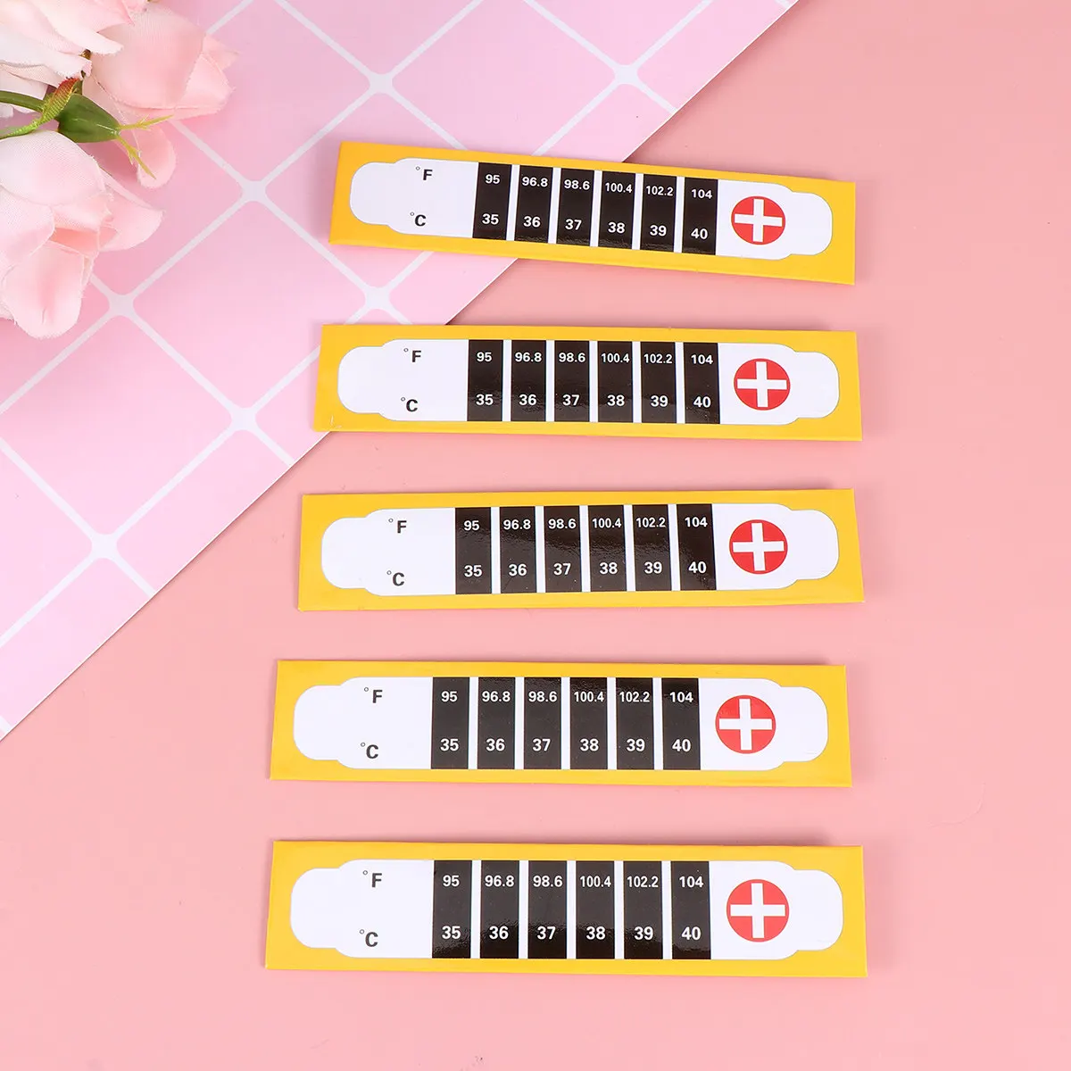 5pcs Forehead Thermometer Stickers Temperature Display Pasters Measuring Adults Strip Home Accessories Practical Safe