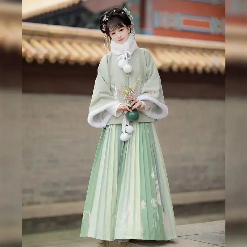 New Ming dynasty Hanfu winter female thick square collar half-sleeved coat horse face skirt ancient winter suit