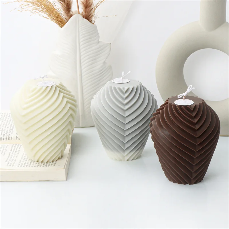 

Large V-Stripe Candle Silicone Mold for Handmade Chocolate Decoration Gypsum Aromatherapy Soap Resin Candle Silicone Mould