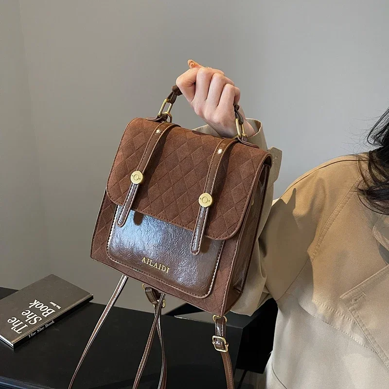 Bolso pequeño esmerilado coreano para mujer, nuevo bolso cruzado de otoño e invierno, mochila de viaje para estudiantes versátil coreana, 2025