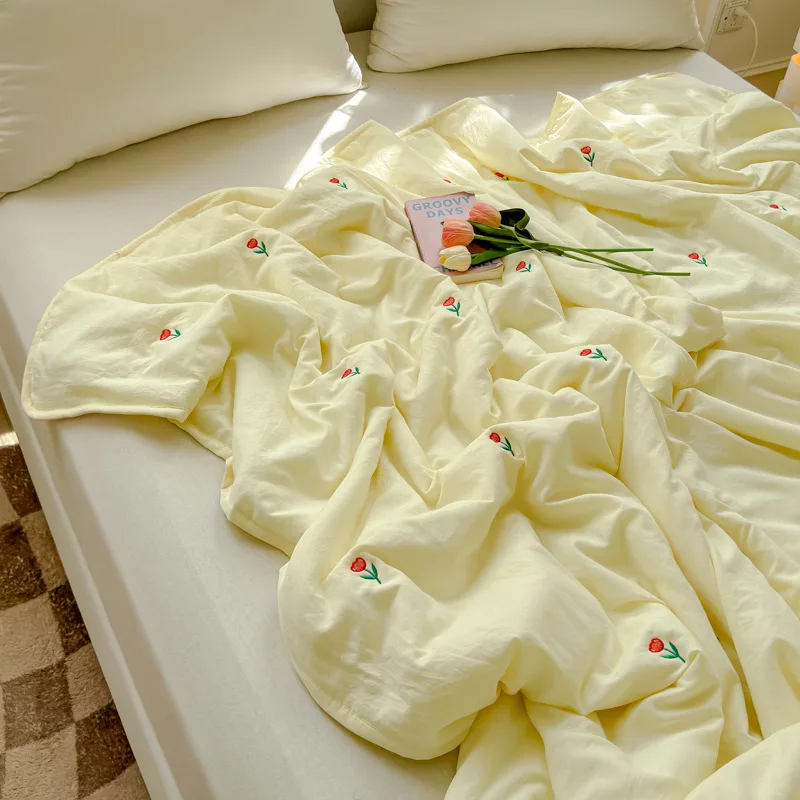 

2025 new embroidered washed cotton summer quilt machine washable light dormitory single double summer air conditioner quilt