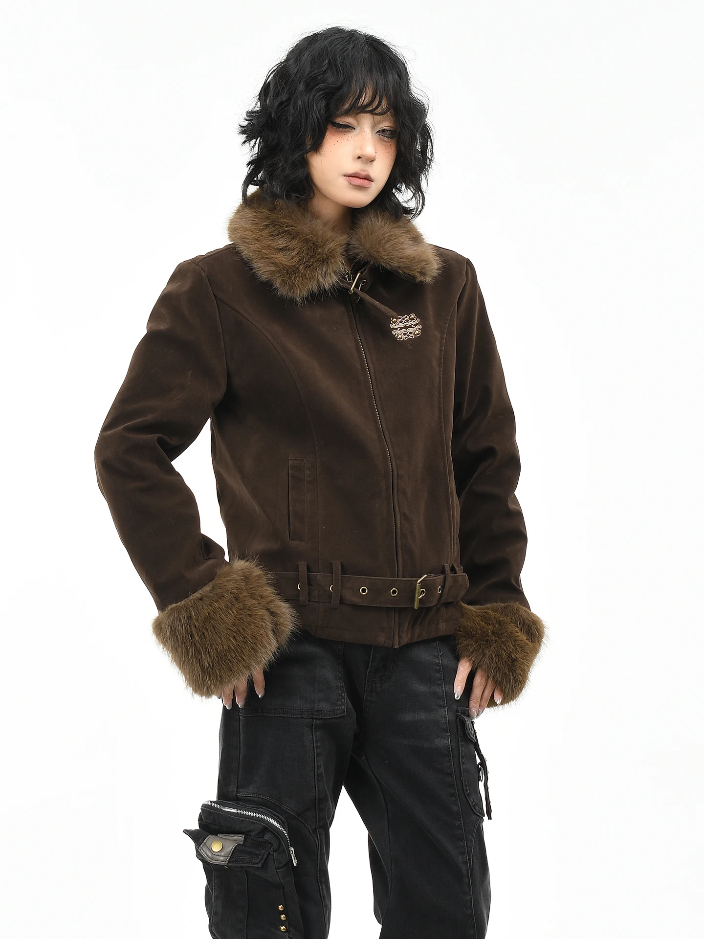 

Оригинальное современное ретро-пальто OV из хлопка для женщин, укороченное, с эффектом утяжки талии, с меховым воротником, модное, для повседневной носки