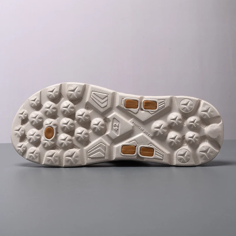 ฤดูร้อนใหม่ผู้ชาย Flip-Flops แฟชั่นสบายๆกลางแจ้งรองเท้าแตะชายหาดสบายผู้ชายรองเท้าสบายๆ House Flip Flops รองเท้า