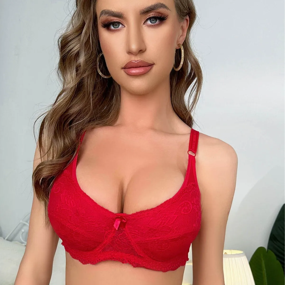 

Сексуальный кружевной женский бюстгальтер больших размеров, бюстгальтер пуш-ап, оживленное женское белье, нижнее белье с большим бюстом, роскошное комфортное нижнее белье