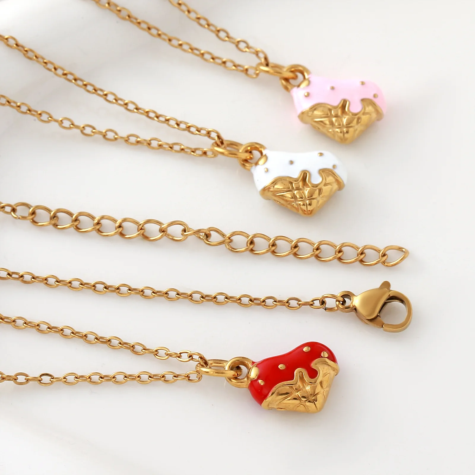 1Pcs Stainless Steel Heart Pendant Necklace Colorful Enamel Various Styles Fashionable Women's Choker