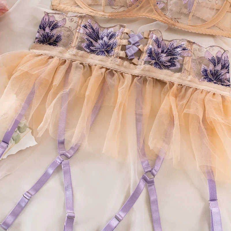 بيكيني مطرز بحاشية صغيرة مكونة من أربع قطع ملابس داخلية مثيرة #5