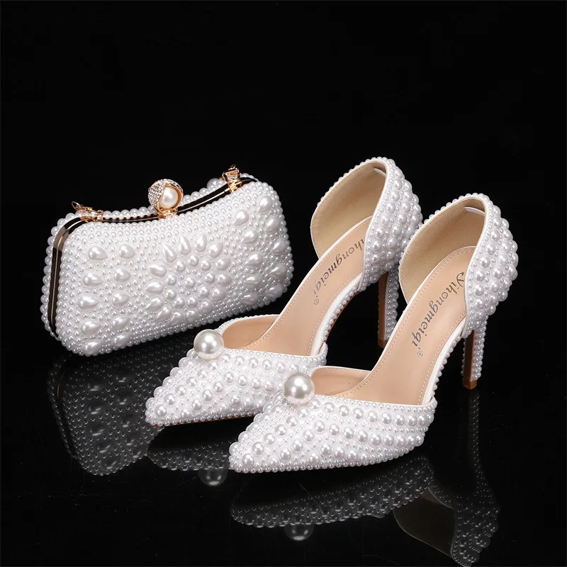 Conjunto de bolso y zapatos para mujer, zapatos de boda con perlas, zapatos de tacón alto blancos y Beige, zapatos de fiesta elegantes de diseñador de lujo 2025