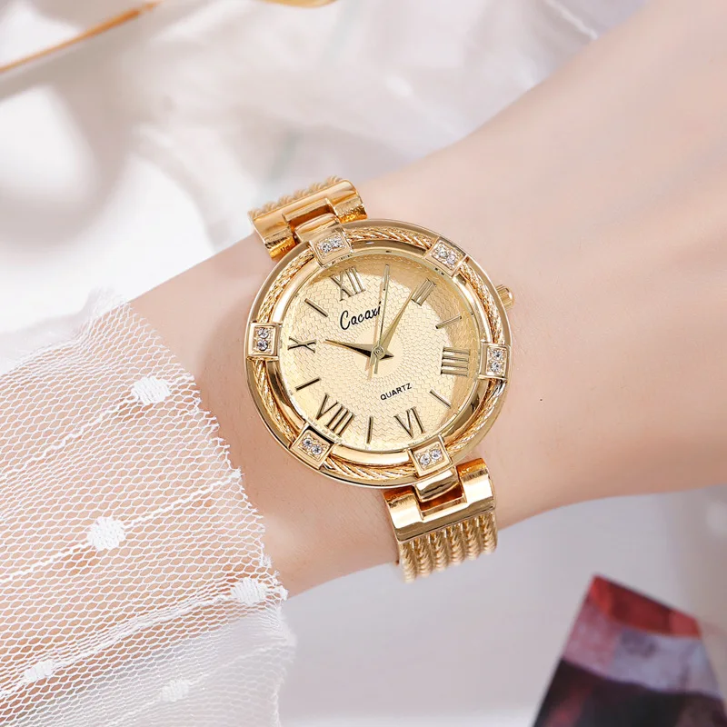 

Quartz Watch for Women Retro Elegant Golden Stainless steel Strap Leather Strap Waterproof Simple Style Ladies' Watches