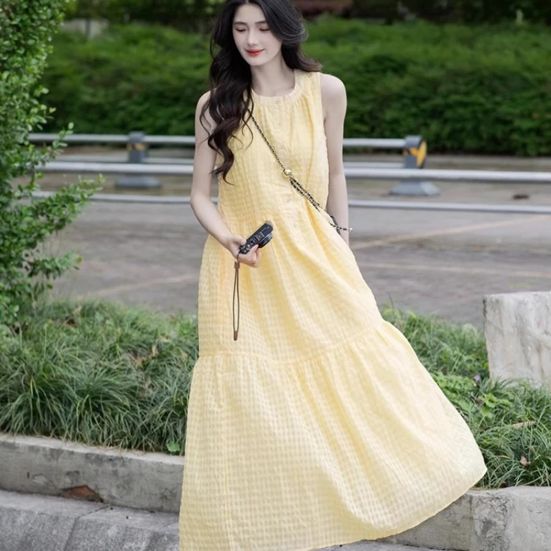 French Elegant Yellow Checkered Sleeveless Vest Dress for Women 2026 Summer New Fashion Dopamine Seaside Vacation Style Skirt