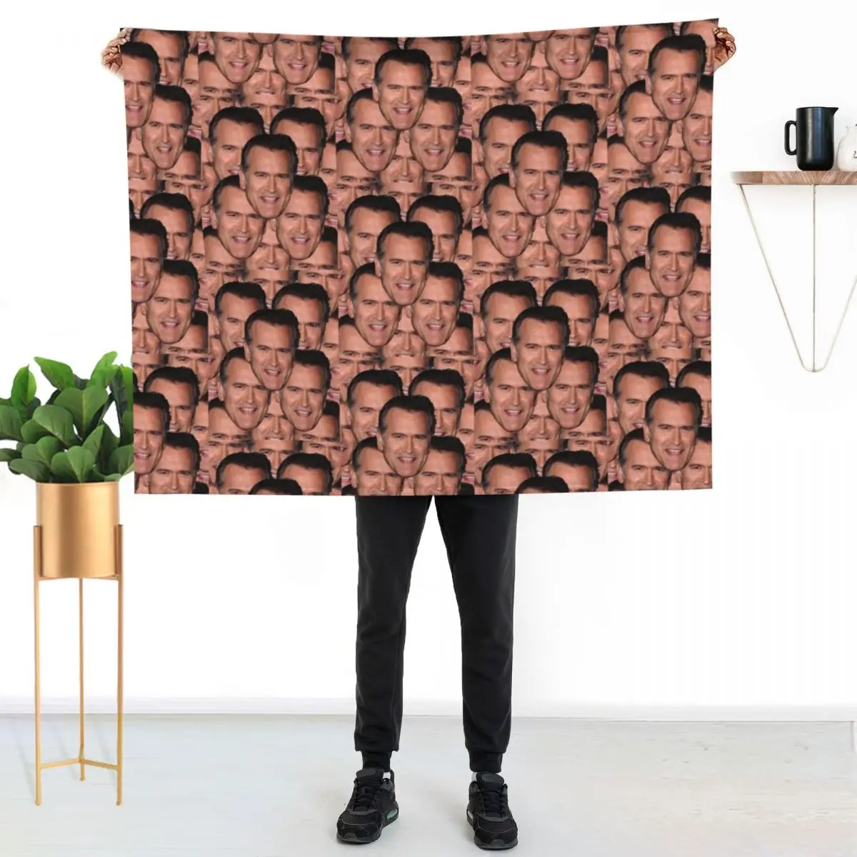 Bruce Campbell Evil Dead Head Shot Throw Blanket Flannel Fabric Nap Hairy Summer Beddings Bed linens Blankets