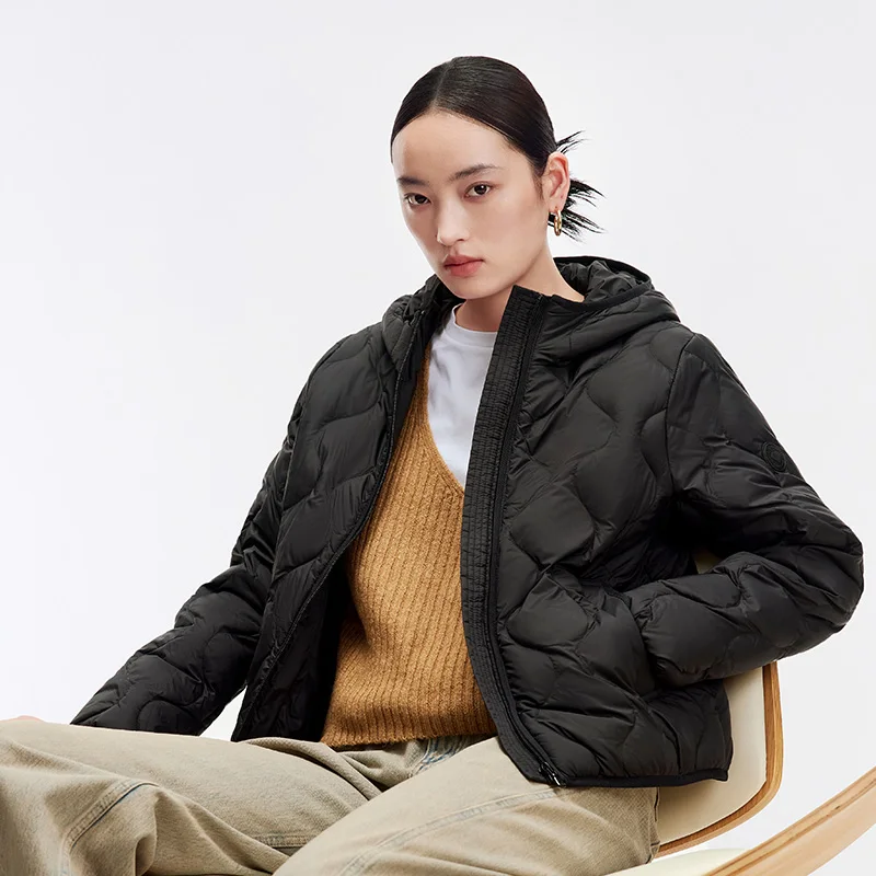 Chericom Women's Casual Light Hooded Down Jacket Slim Fit Quilted Puffer Coat Winter Warm Short Coat Y309008Y