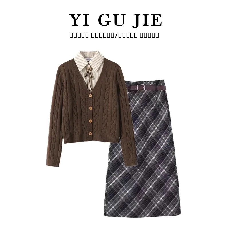 

Модный женский вязаный комплект в студенческом стиле: осенняя новинка, юбка в клетку, топ с длинным рукавом, комплект из двух предметов