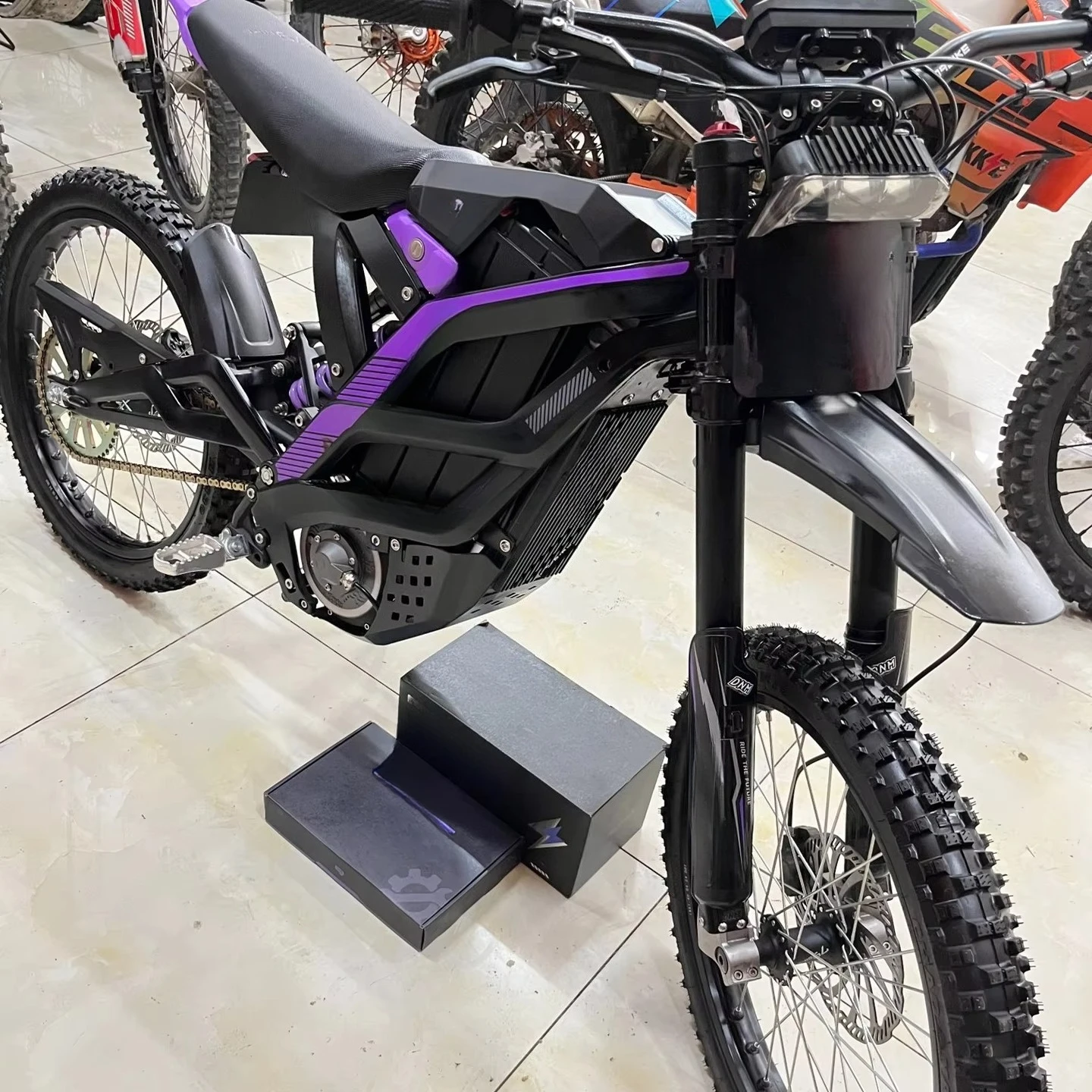 Tc 79Bike Falcon Pro electric off-road bicycle 72V 8.5KW high-speed 120 kilometers long-distance battery life, 25 kilometers per