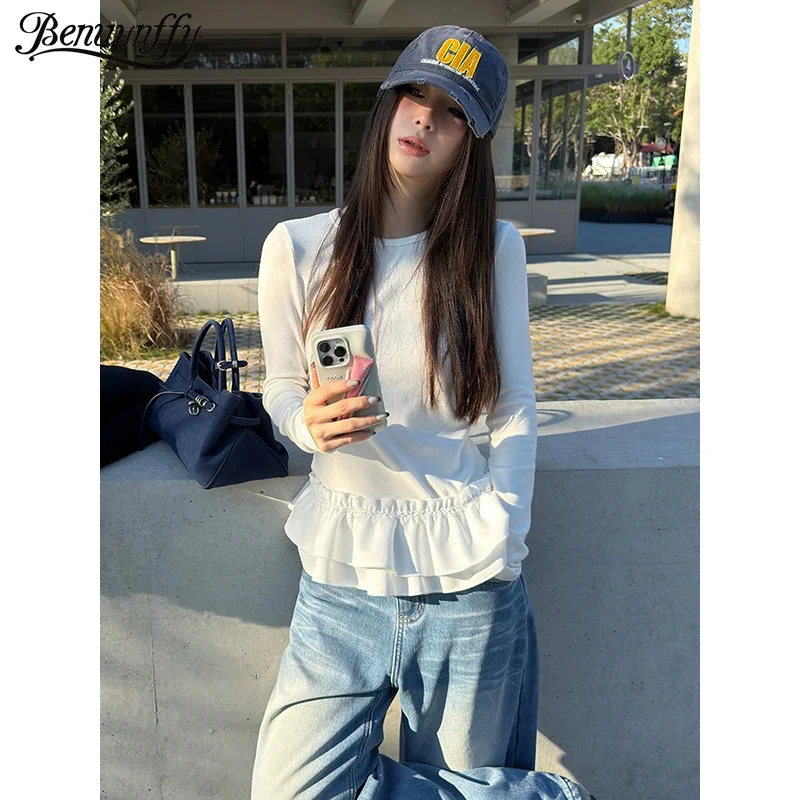 

Benuynffy белая многослойная женская футболка с рюшами по подолу, осень-зима 2022, новый уличный стиль, однотонные футболки с длинными рукавами и круглым вырезом, топ