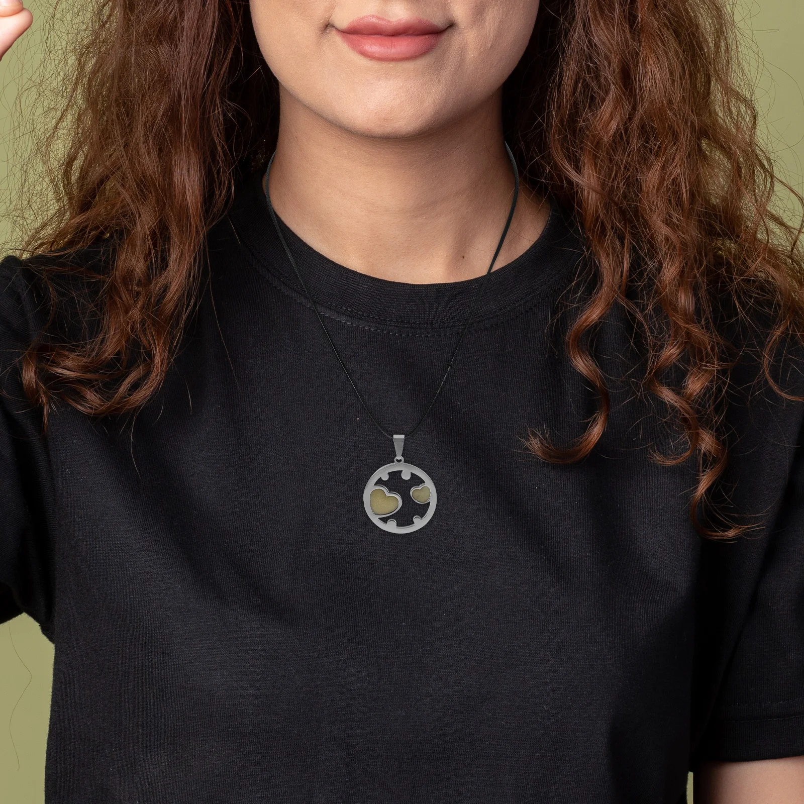 

Stainless Steel Glow in The Pendant Necklace Valentine's Day Romantic Gift for Women