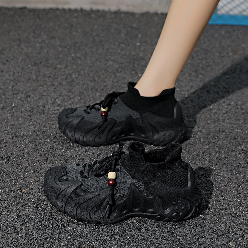 Hot selling sports summer new item breathable height increasing versatile socks and shoes lightweight running casual dad shoes view 3