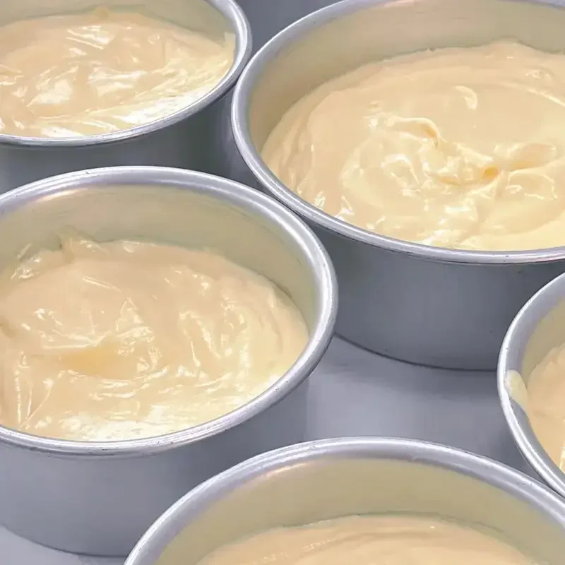 مجموعة 5 قطع من أواني الكيك المستديرة المصنوعة من الألومنيوم، مقالي خبز سفلية صلبة مقاس 4/5/6/7/8 بوصة للكعك ذات الطبقات، سهلة الإصدار وغير لاصقة، آمنة للفرن