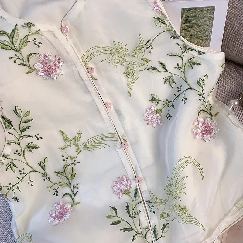 New Chinese Style V-neck Buttoned Satin Embroidered Hanfu Ethnicity Wind Jacket Open Cardigan Top Women's Fashion Clothing