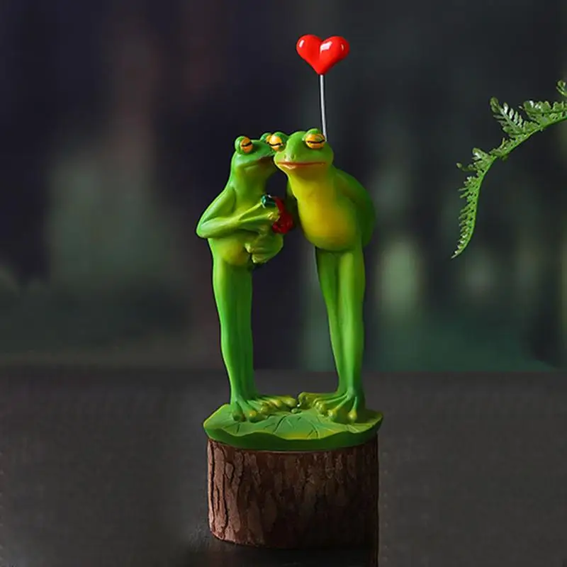 Frog Couple Statue Decorative Sculpture For Desk Decorative Abstract Animal Figurines Tabletop Statues For Home Table Small