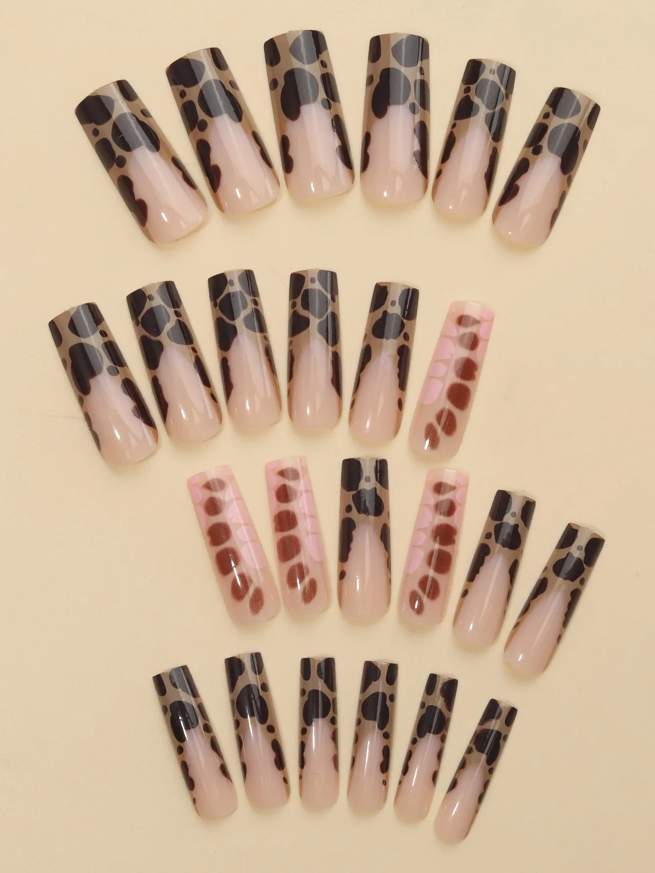 24Pcs Black Cool False Nails Long Luxury with French Design Rhinestone Wearable Fake Nail Simple Decoration Press on Nail Tips