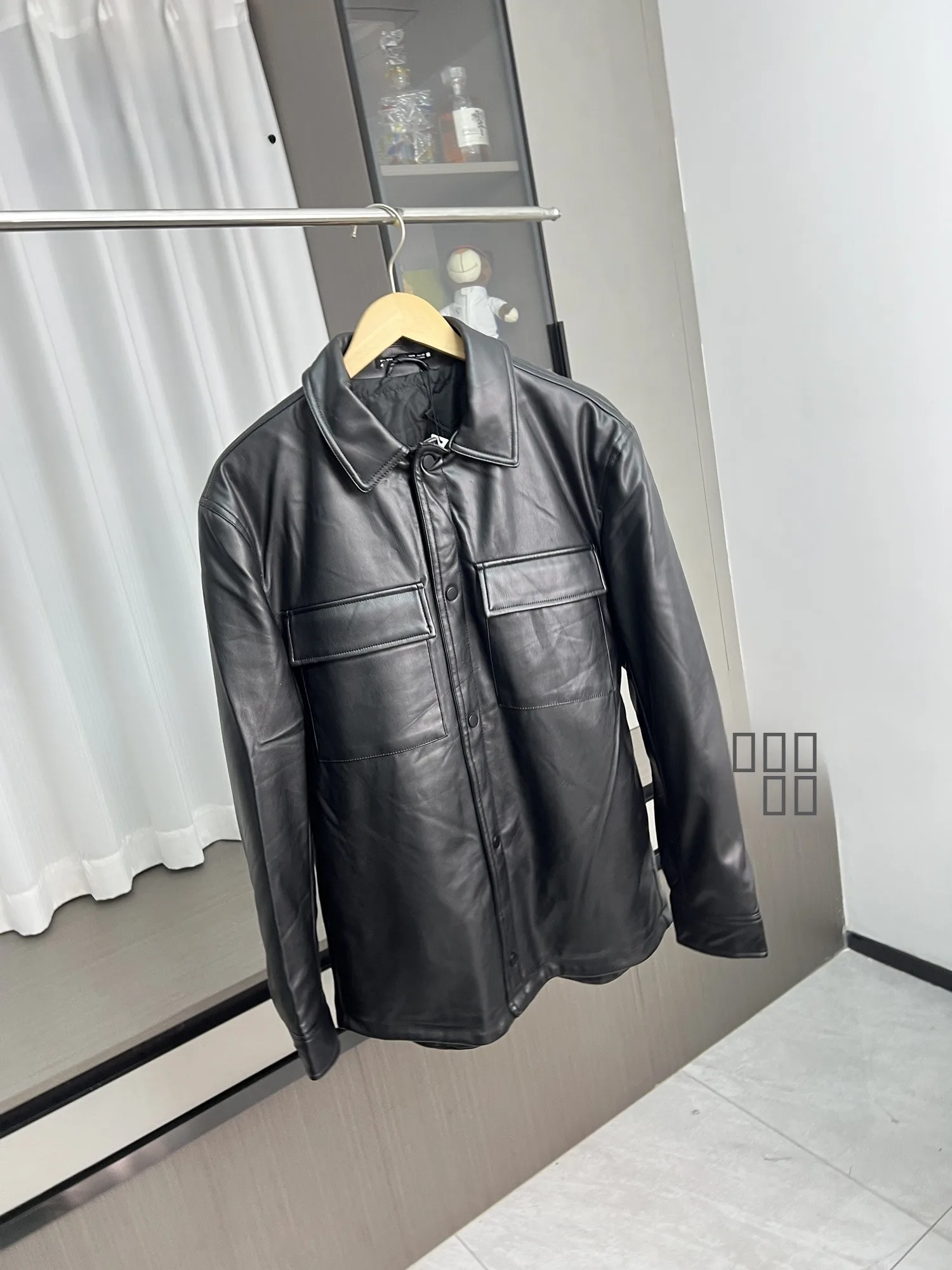 

Мужская повседневная куртка из искусственной кожи и хлопка на пуговицах, универсальная, осенне-зимняя верхняя одежда из эластичной ткани с длинными рукавами