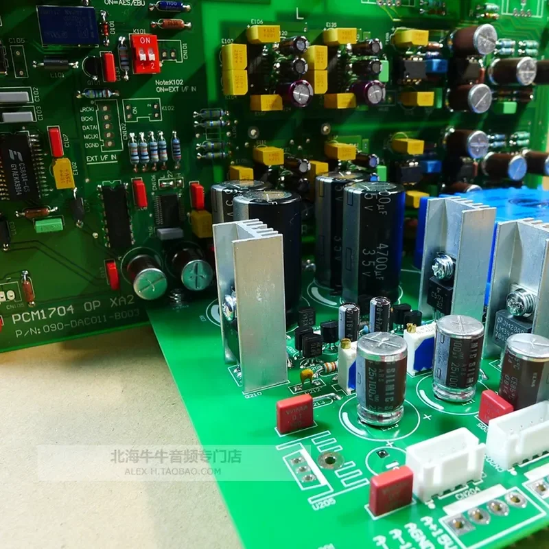 LeeHeeXA2PRO 4 * PCM1704 R2R Digital Broadcast PChifi Fever DAC Decoder Kit Circuit Board