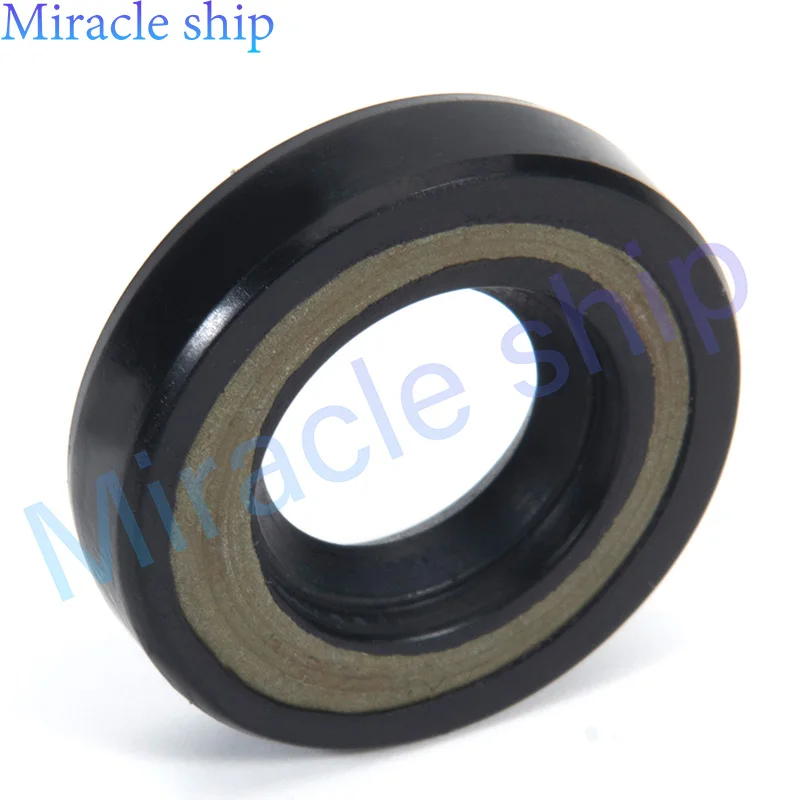 

Сальник 93101-13M11 для подвесных моторов Yamaha 9.9 л.с., 15 л.с., 1985-2005 гг., замена F15-04000008, 85658, 93101-13018, 93101-12M63