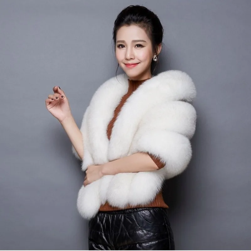 Winter Women Coats Faux Fur Thick Warm Imitation Fox Hair Shawl White Wedding Dress Cloak Bridal Thickened Cotton Women Clothing