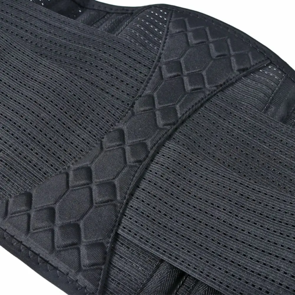 กีฬาความปลอดภัย Neoprene เข็มขัดพยุงเอวสแตนเลสสนับสนุน S M L เข็มขัดฝึกซ้อมสีดําปรับกลับสนับสนุน Unisex