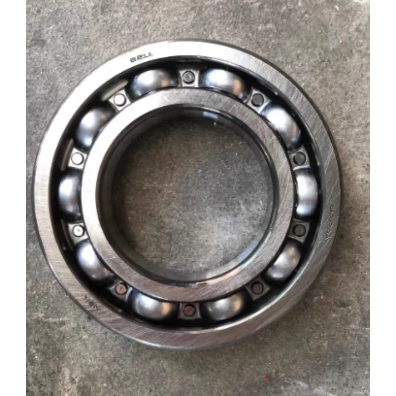 

0810106211 Front Wheel Bearing for Kubota Tractor Parts 854/954 NSK6211